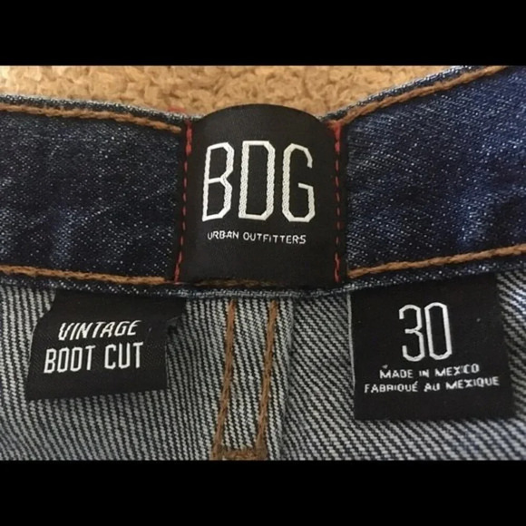 BDG button fly jeans by Urban Outfitters, size 30 - Picture 5 of 9